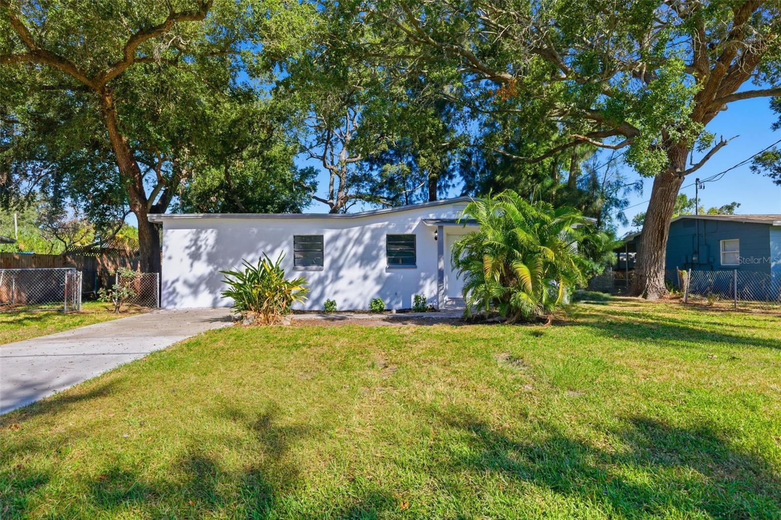 ADAMO ACRES UNIT 5 - Residential