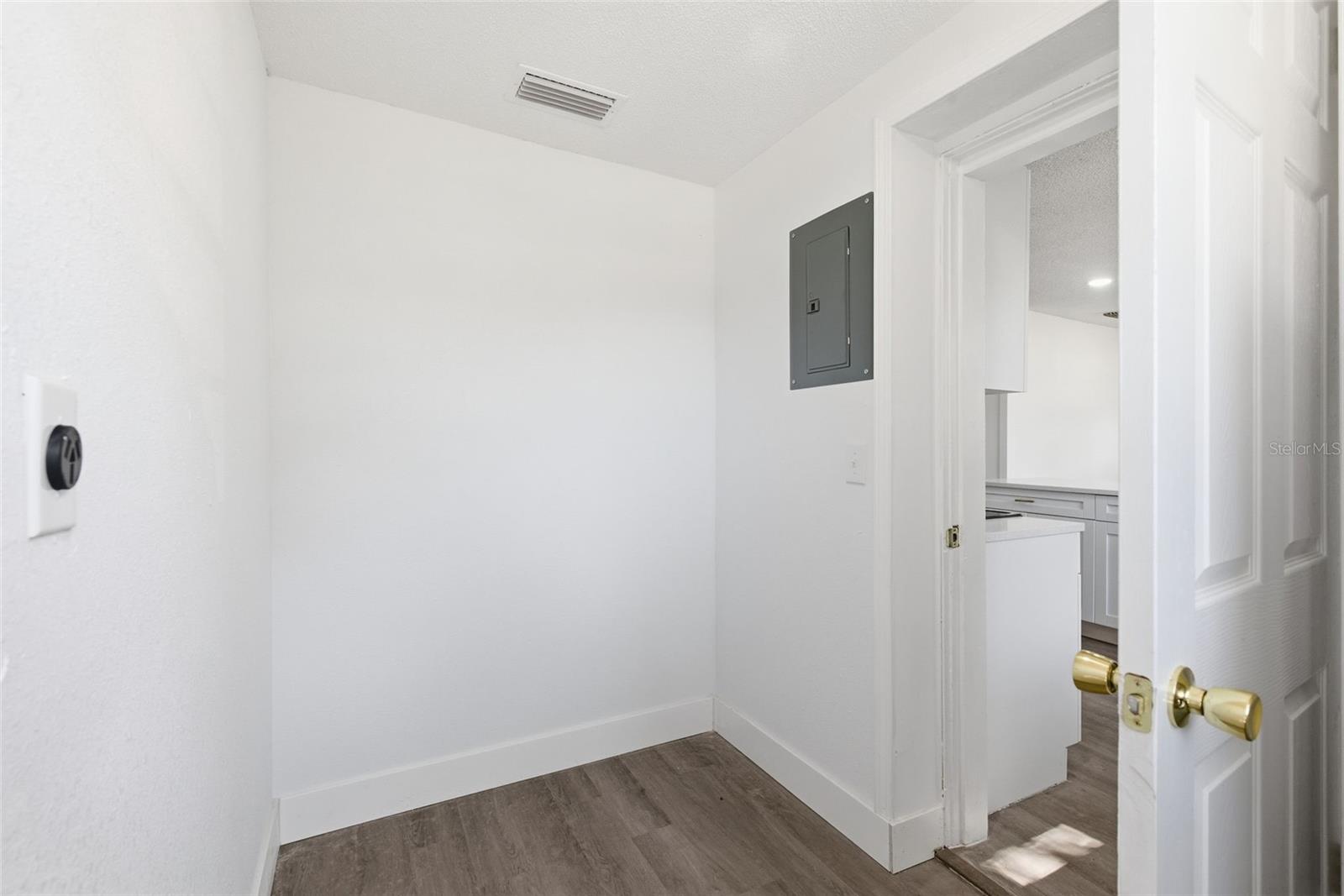 ADAMO ACRES UNIT 5 - Residential