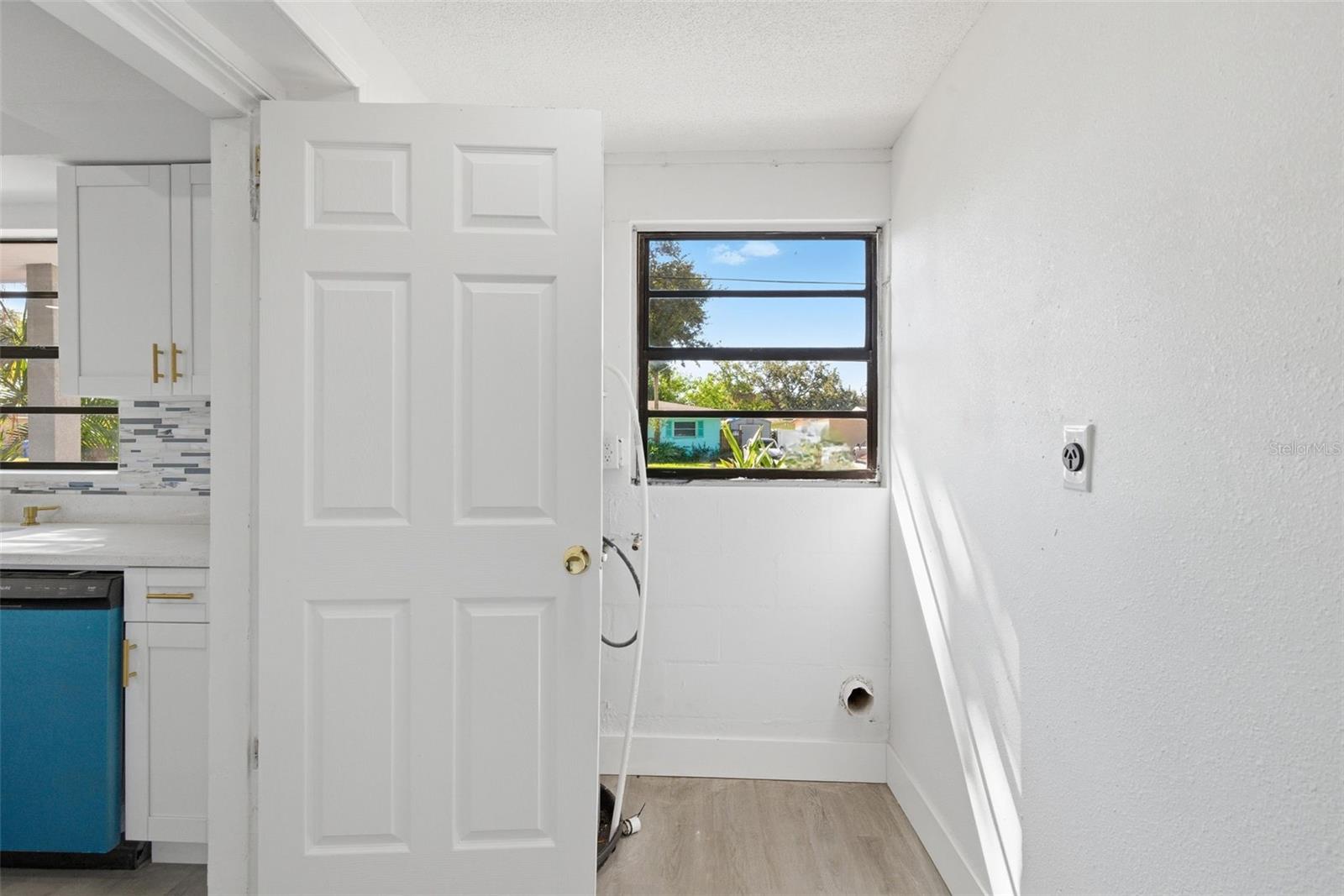 ADAMO ACRES UNIT 5 - Residential