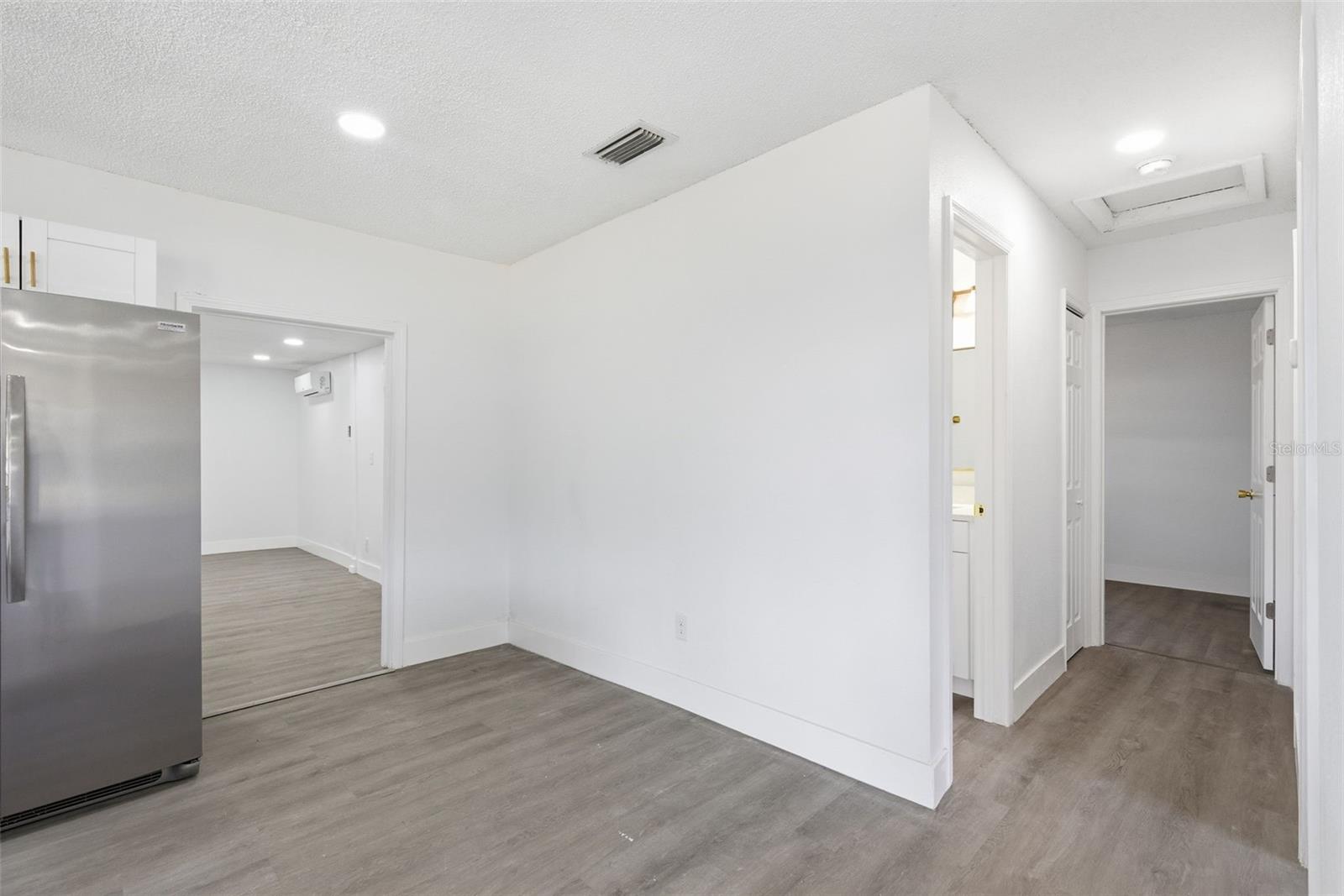 ADAMO ACRES UNIT 5 - Residential