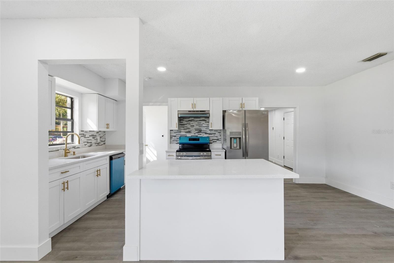 ADAMO ACRES UNIT 5 - Residential