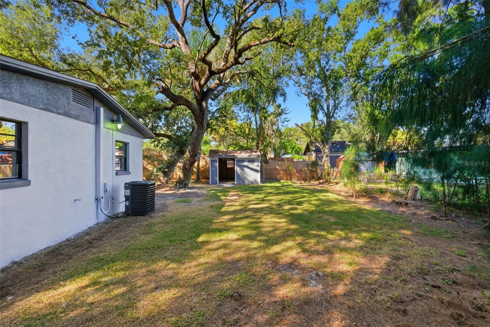 ADAMO ACRES UNIT 5 - Residential