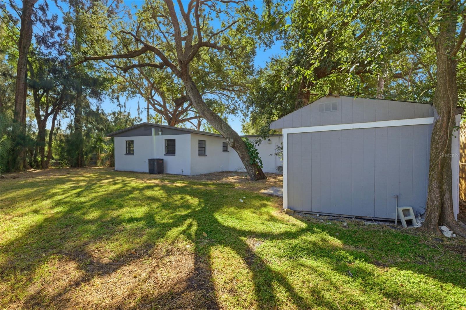 ADAMO ACRES UNIT 5 - Residential