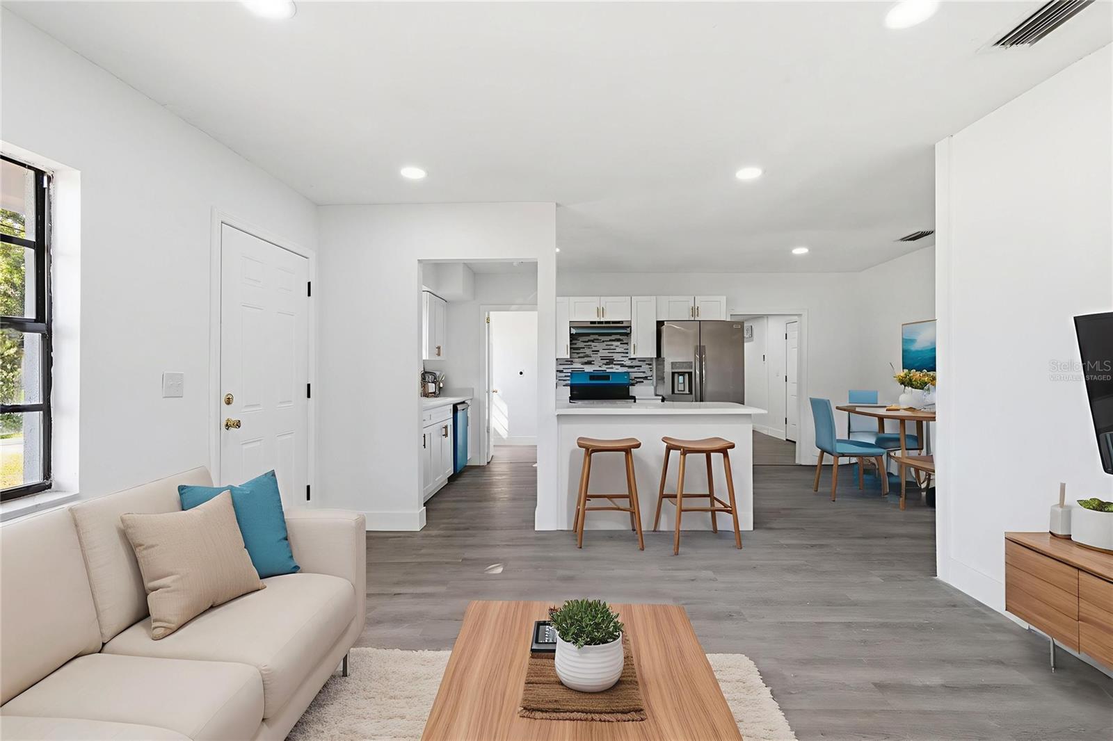 ADAMO ACRES UNIT 5 - Residential