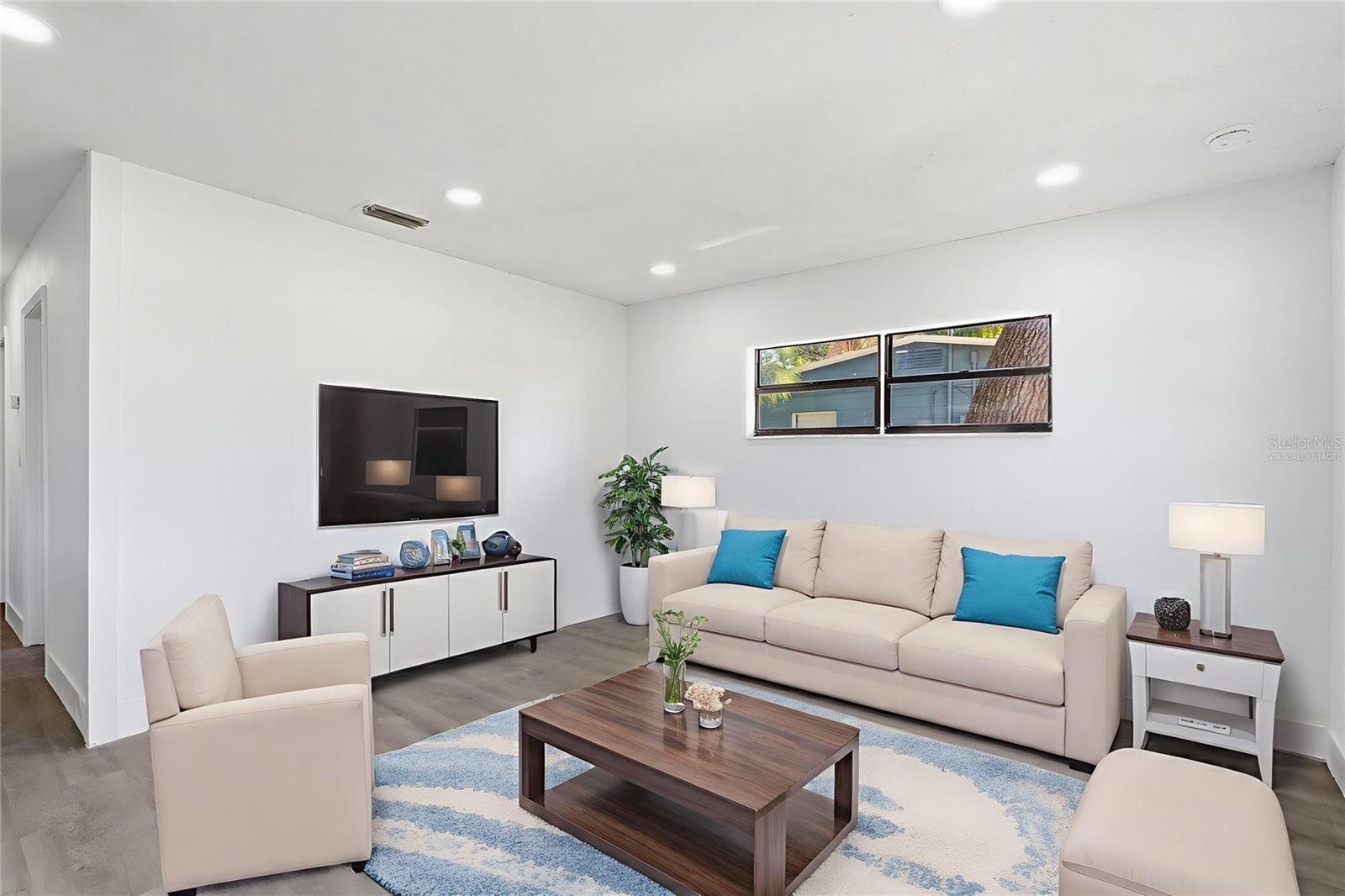 ADAMO ACRES UNIT 5 - Residential