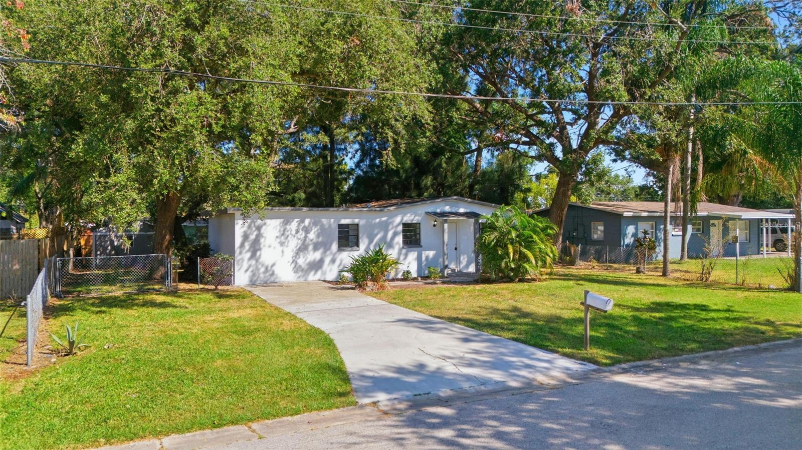 ADAMO ACRES UNIT 5 - Residential