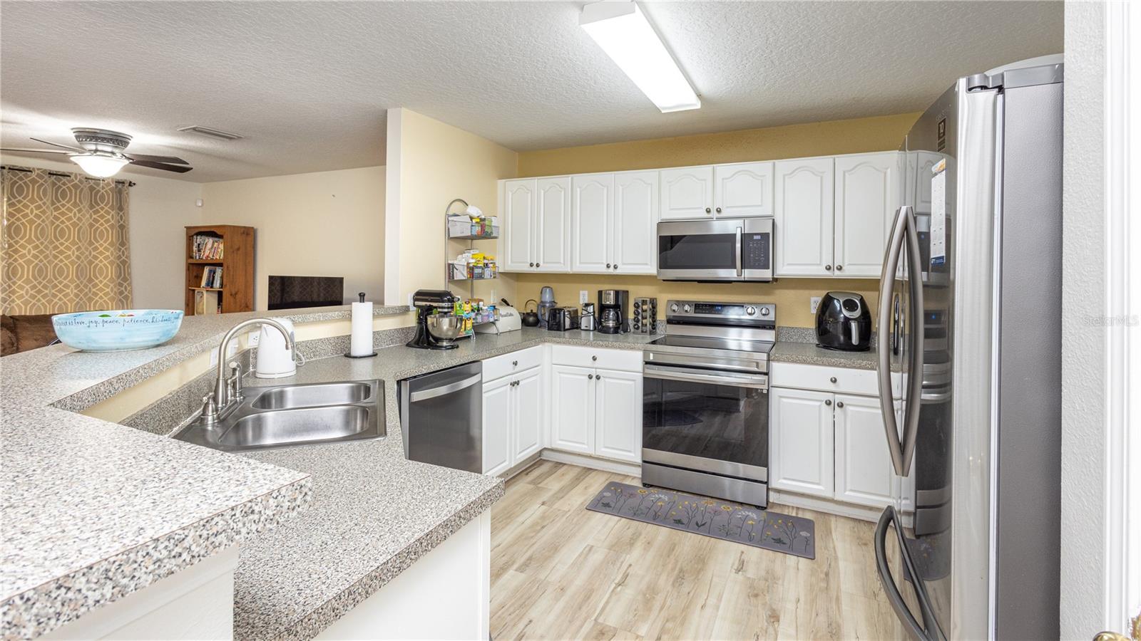 10821 GREAT CARLISLE COURT