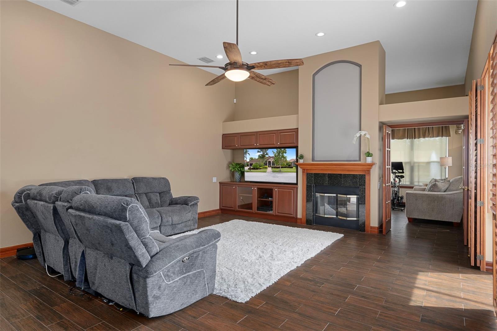 CYPRESS COVE ESTATES - Residential