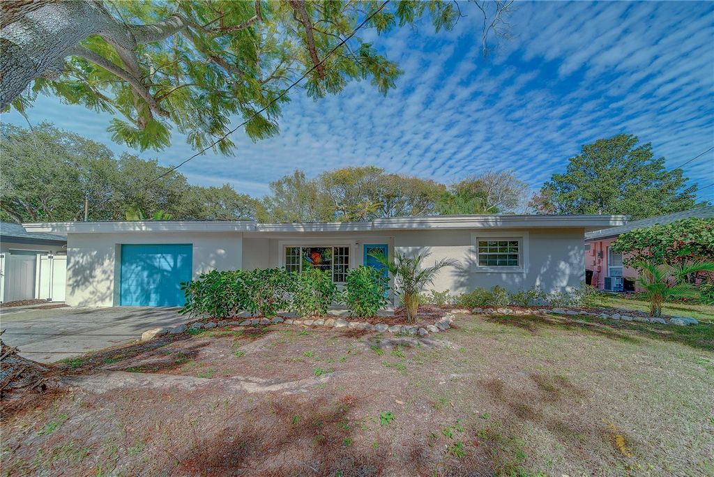 Photo of 1152 Jackmar Road, Dunedin, FL 34698 (MLS # TB8474946)
