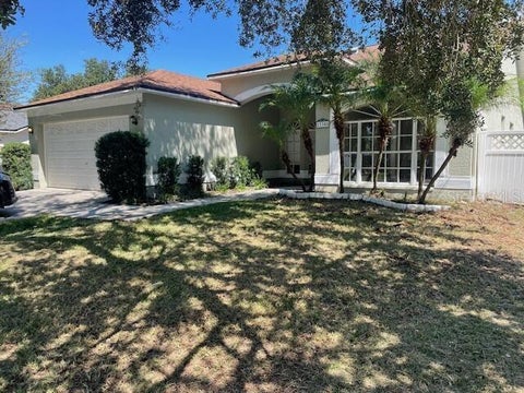 Photo of 13308 Beechberry Drive, Riverview, FL 33579 (MLS # O6451086)