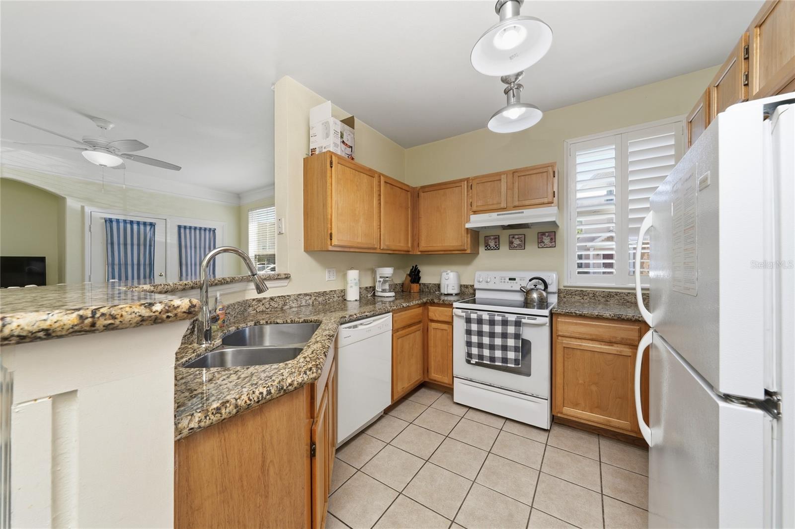 RUNAWAY BEACH CLUB CONDO - Residential