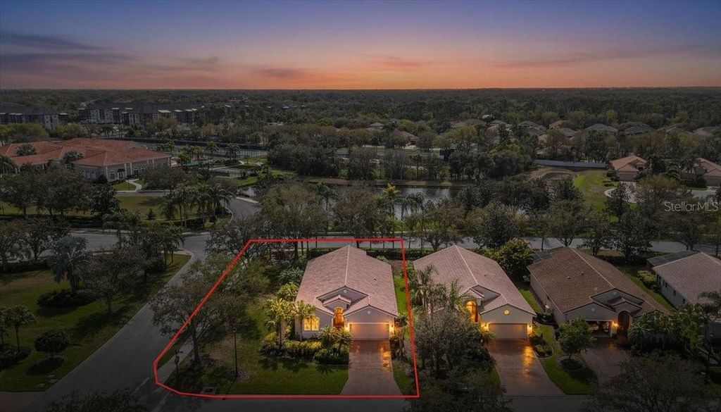 Photo of 4246 65th Place E, Sarasota, FL 34243 (MLS # A4685293)