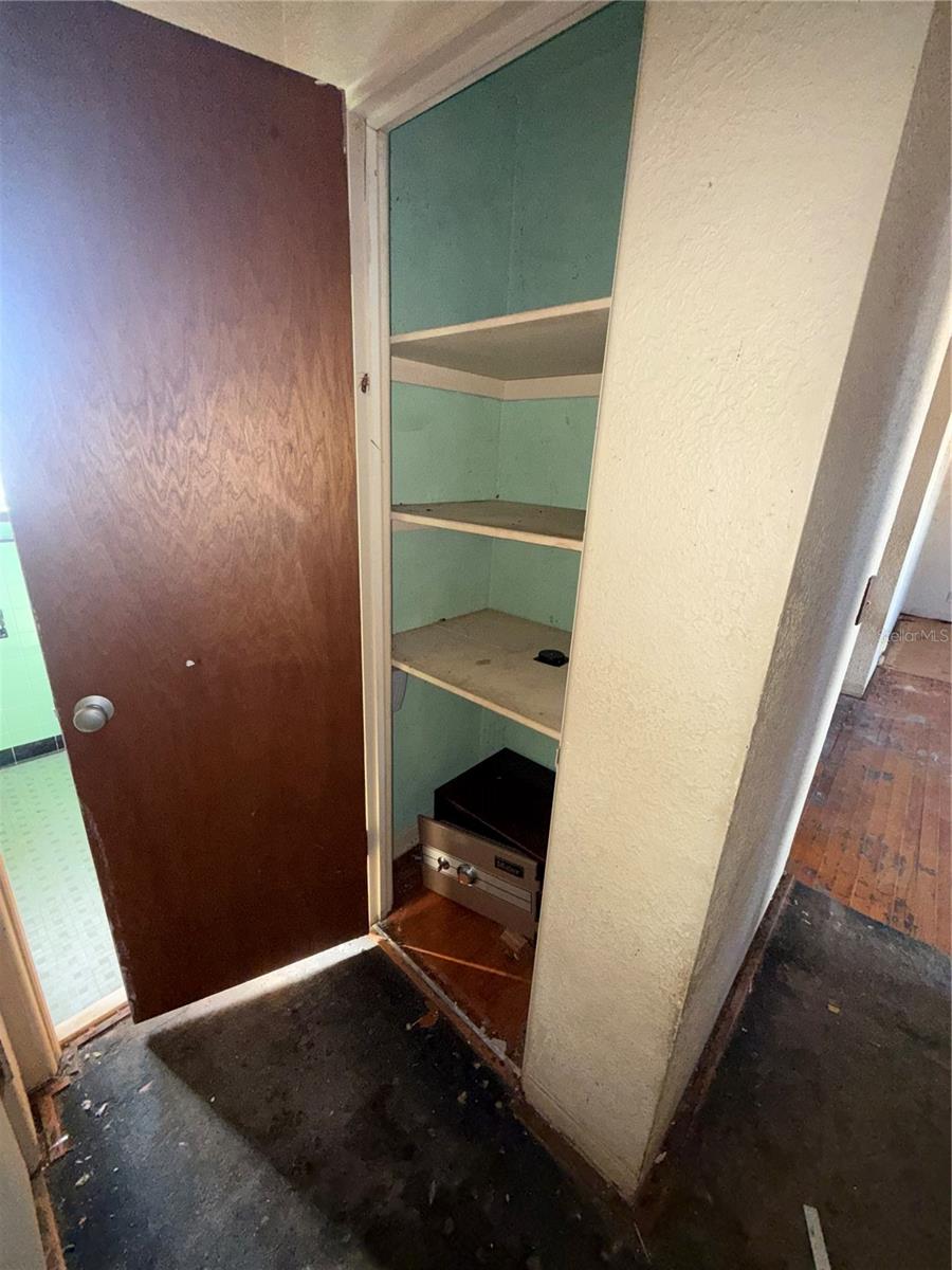 WHANORSHAM UNITS 01 & 02 - Residential