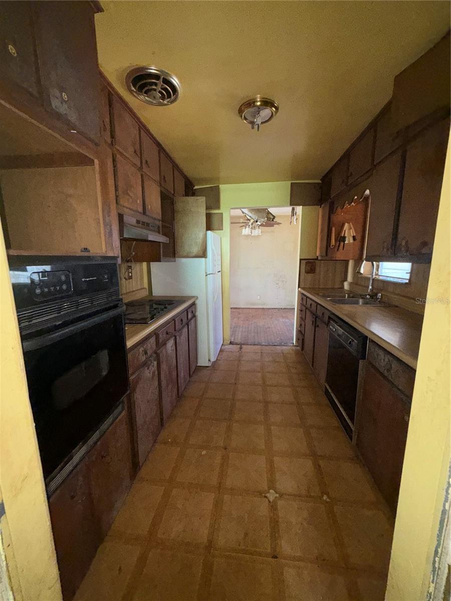 WHANORSHAM UNITS 01 & 02 - Residential