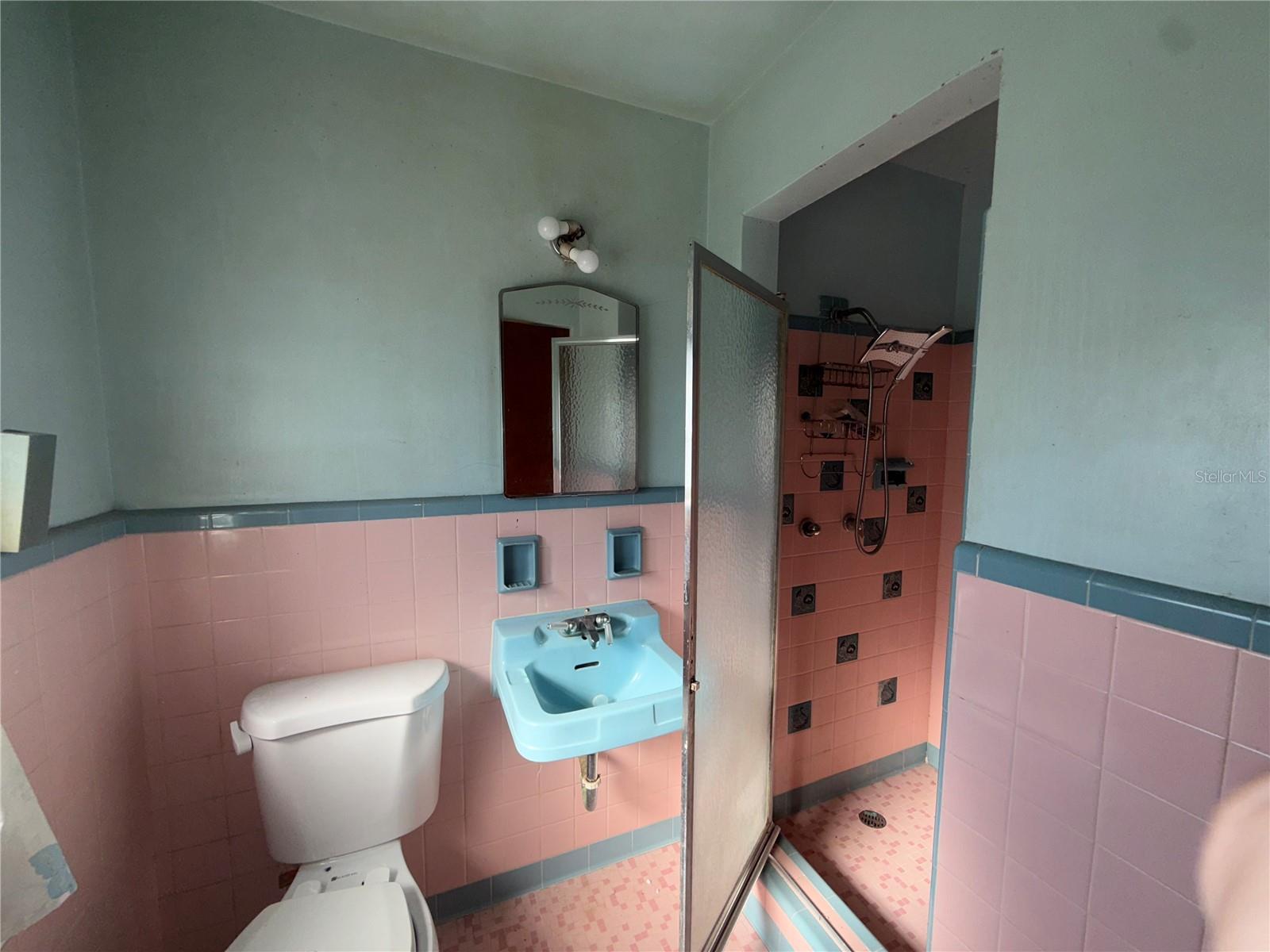 WHANORSHAM UNITS 01 & 02 - Residential