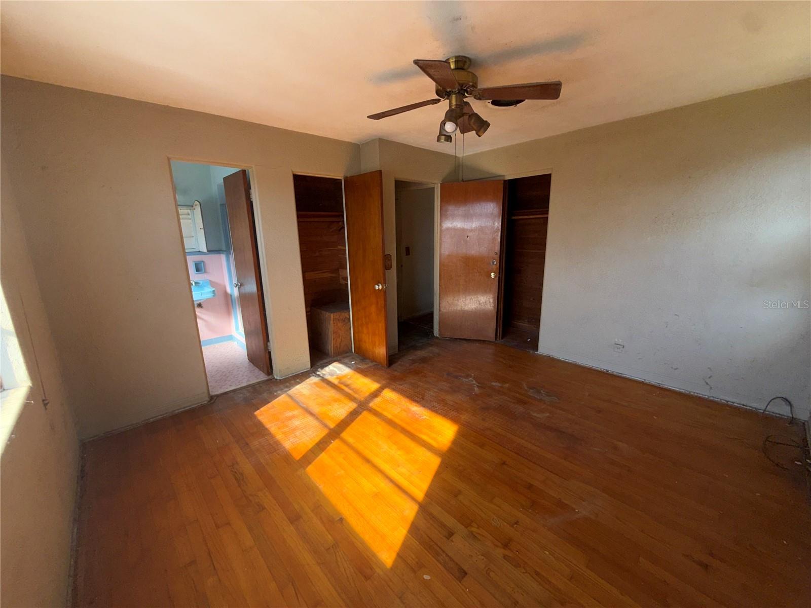 WHANORSHAM UNITS 01 & 02 - Residential