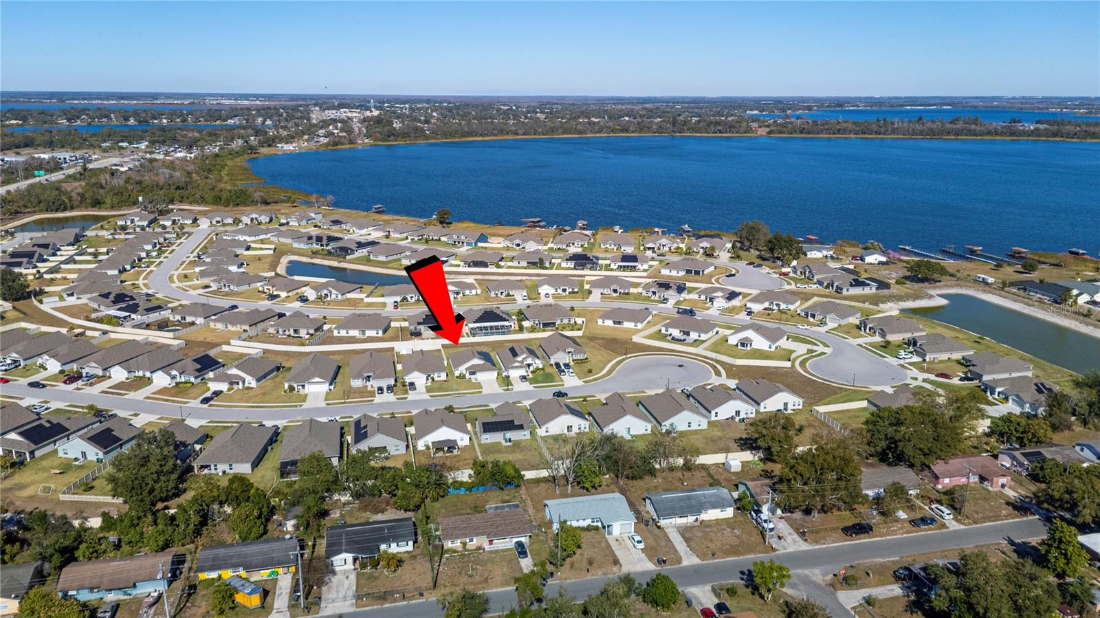 SANCTUARY BY THE LAKE PH 2 - Residential