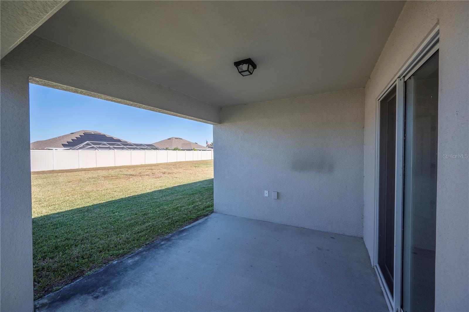 SANCTUARY BY THE LAKE PH 2 - Residential