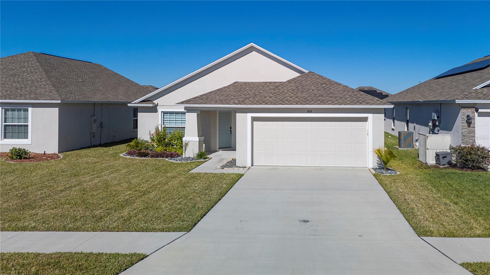 SANCTUARY BY THE LAKE PH 2 - Residential