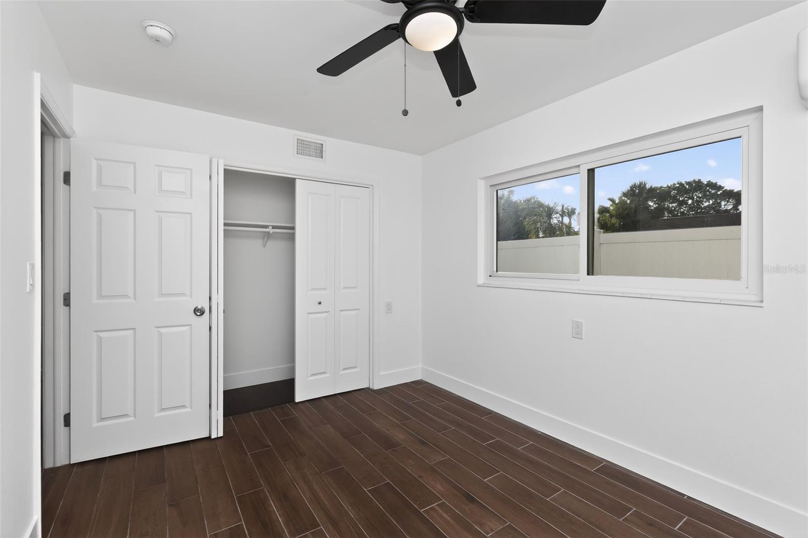 BAY CREST PARK UNIT 10-A - Residential