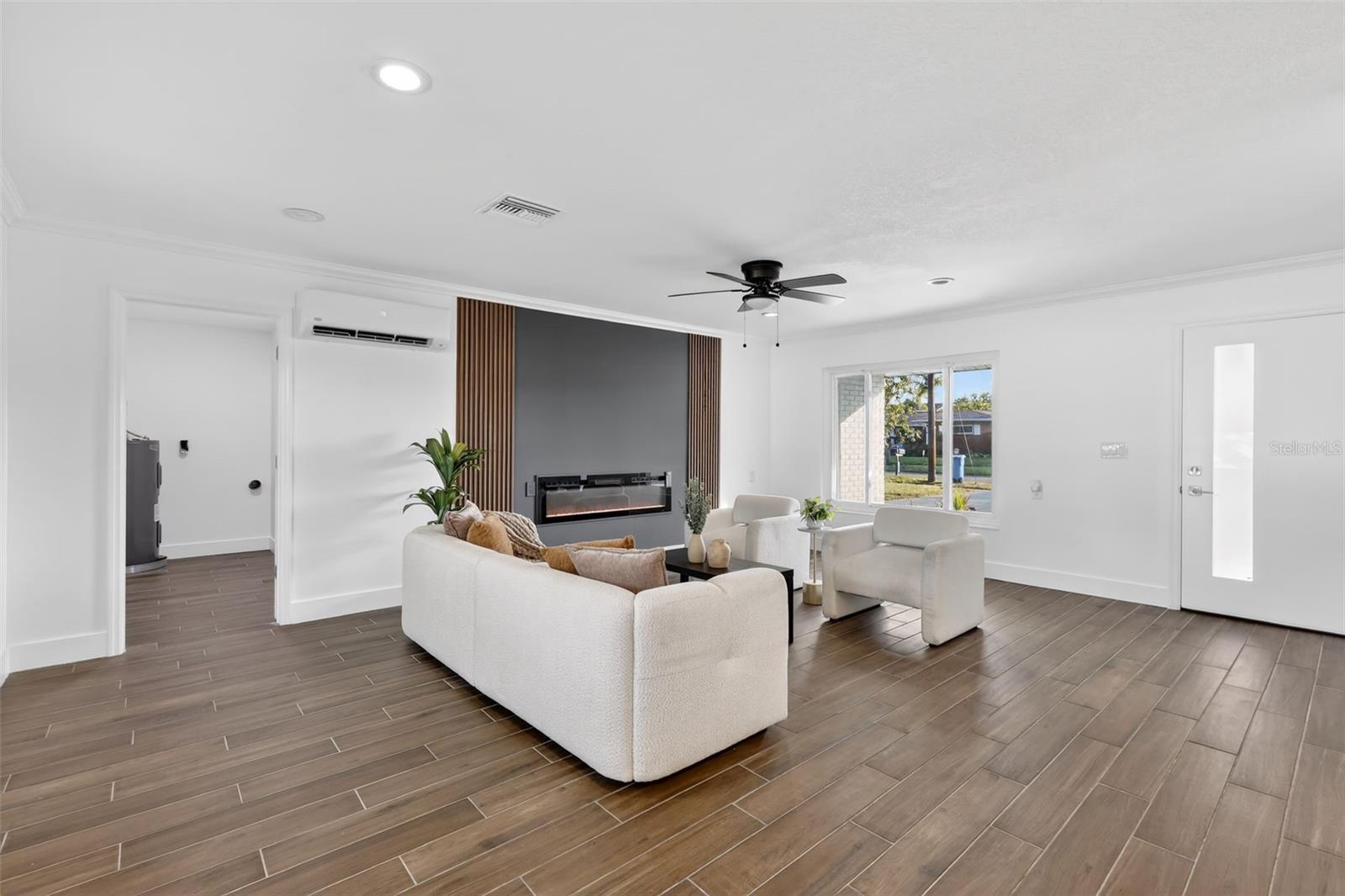 BAY CREST PARK UNIT 10-A - Residential