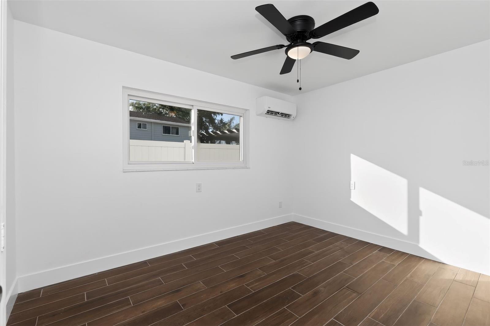 BAY CREST PARK UNIT 10-A - Residential