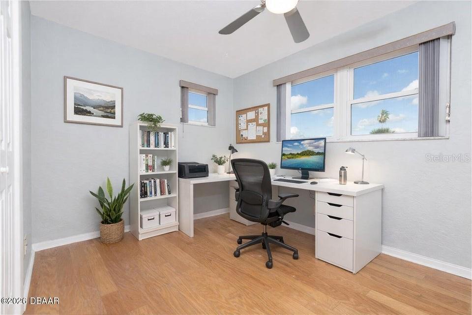 STANDISH SHORES BELLEWOOD - Residential