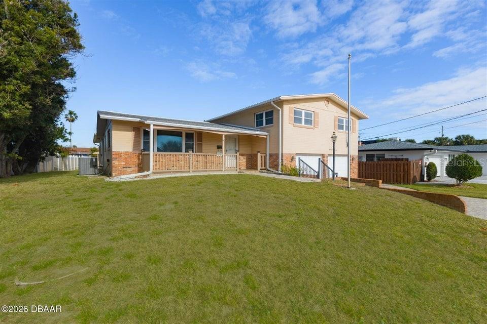 STANDISH SHORES BELLEWOOD - Residential