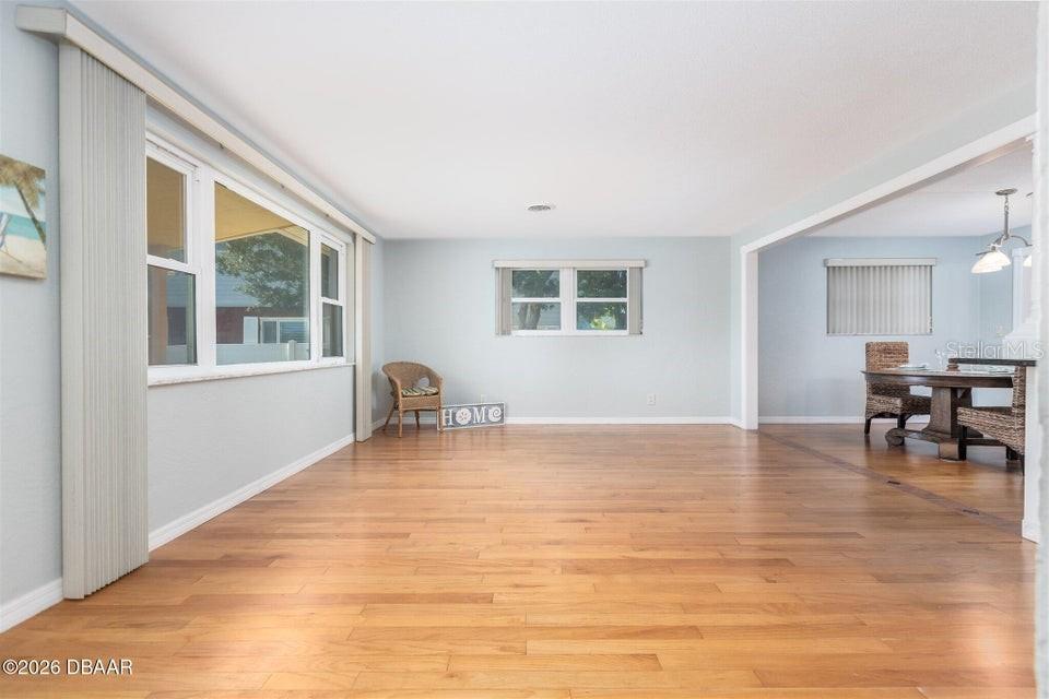 STANDISH SHORES BELLEWOOD - Residential