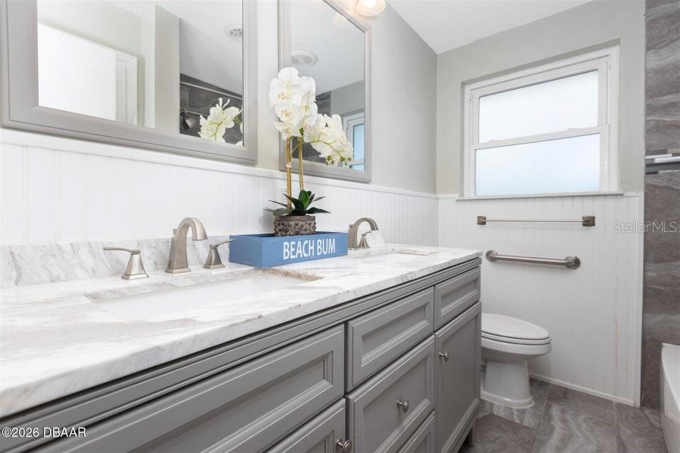 STANDISH SHORES BELLEWOOD - Residential