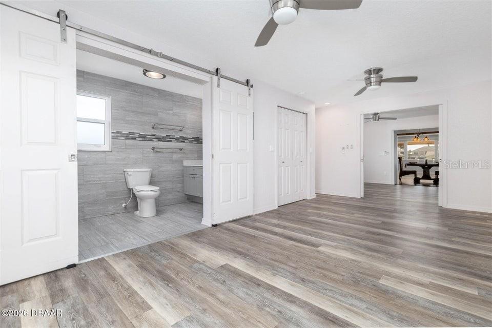 STANDISH SHORES BELLEWOOD - Residential