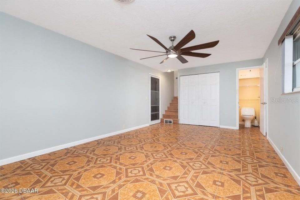 STANDISH SHORES BELLEWOOD - Residential