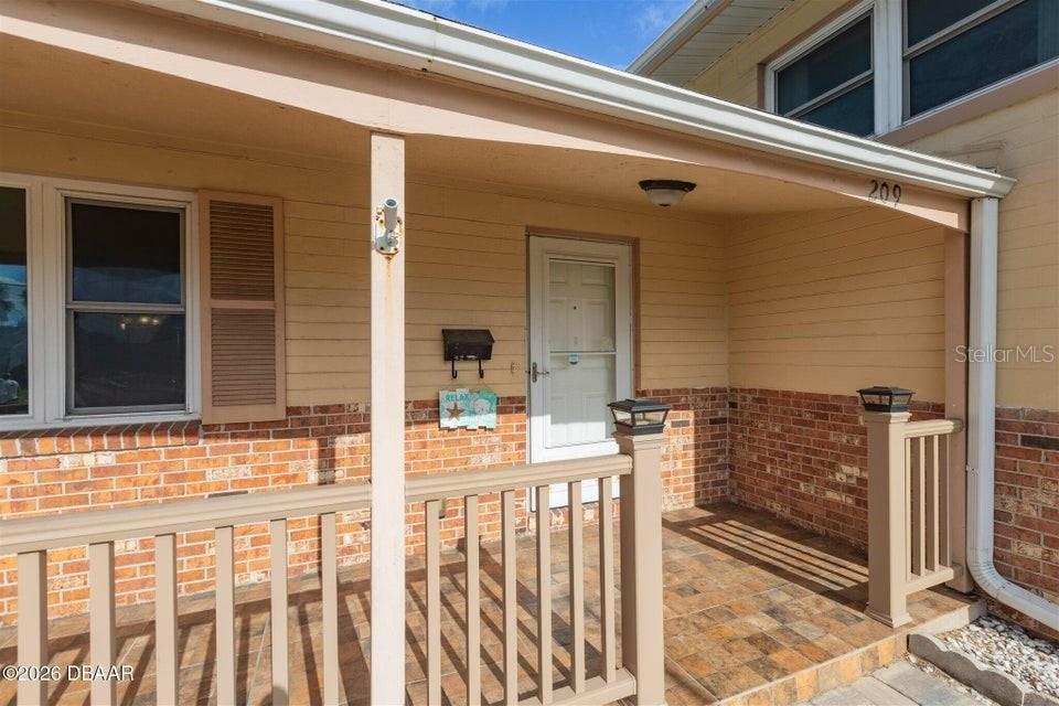 STANDISH SHORES BELLEWOOD - Residential