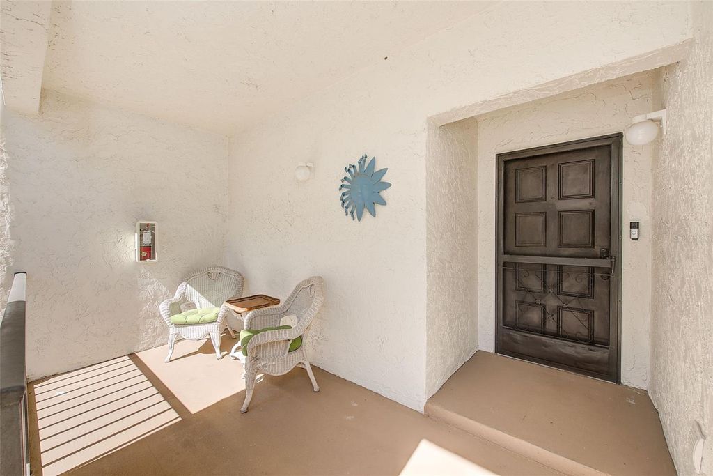 Photo of 700 Starkey Road #1216, Largo, FL 33771 (MLS # TB8481075)