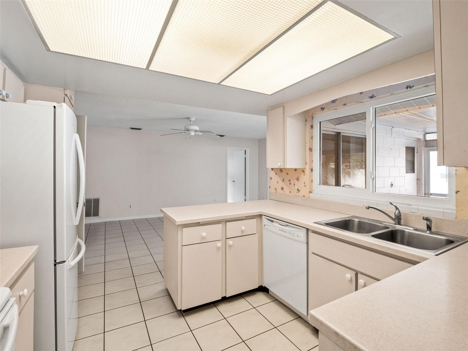 WINTER PARK PINES MERRIE OAKS - Residential