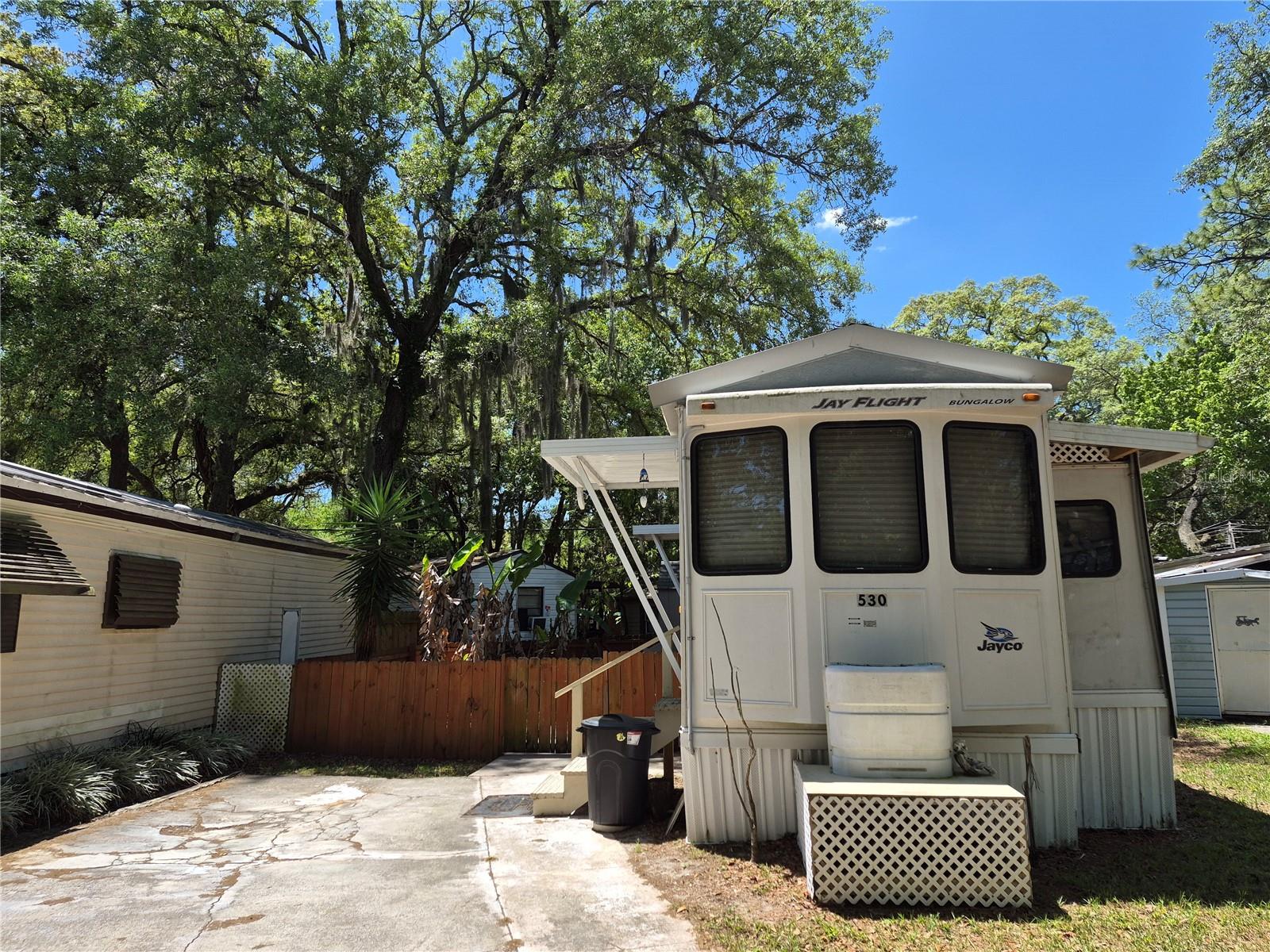 YOGI BEARS JELLYSTONE PARK CONDO - Residential Lease