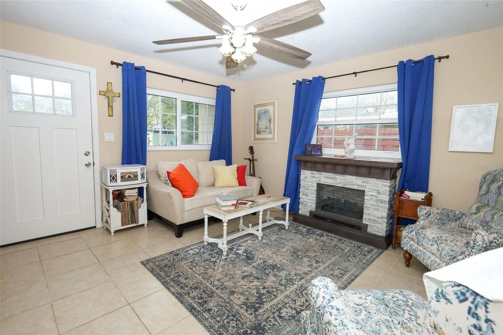 Photo of 2725 Hertha Avenue, Orlando, FL 32826 (MLS # O6389273)