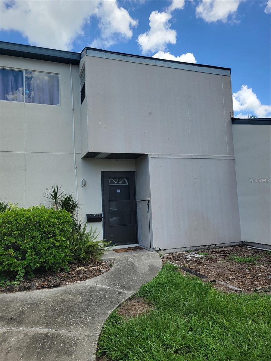 Opportunity Knocks in Shadybrook Village!
Unlock the potential of this spacious 3-bedroom, 2.5-bathroom two-story condo located in North Sarasota. Nestled in the established Shadybrook Village subdivision, this unit is ready for a full remodel—perfect for investors or buyers looking to customize their dream space from the ground up.
Enjoy generous square footage across two levels, with ample room to reimagine the layout and finishes to suit modern tastes. The community offers a sparkling pool and is ideally situated near Sarasota-Bradenton International Airport, with easy access to US-41 and 301 for convenient commuting.
Whether you're flipping, investing, or planning a personalized renovation, this condo presents a rare chance to create value in a prime location.