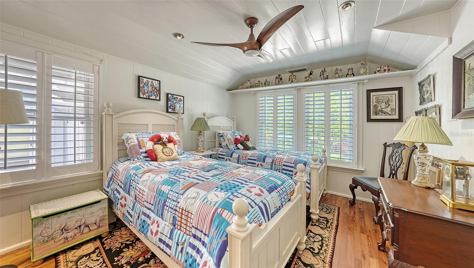 POINSETTIA PARK 2 - Residential