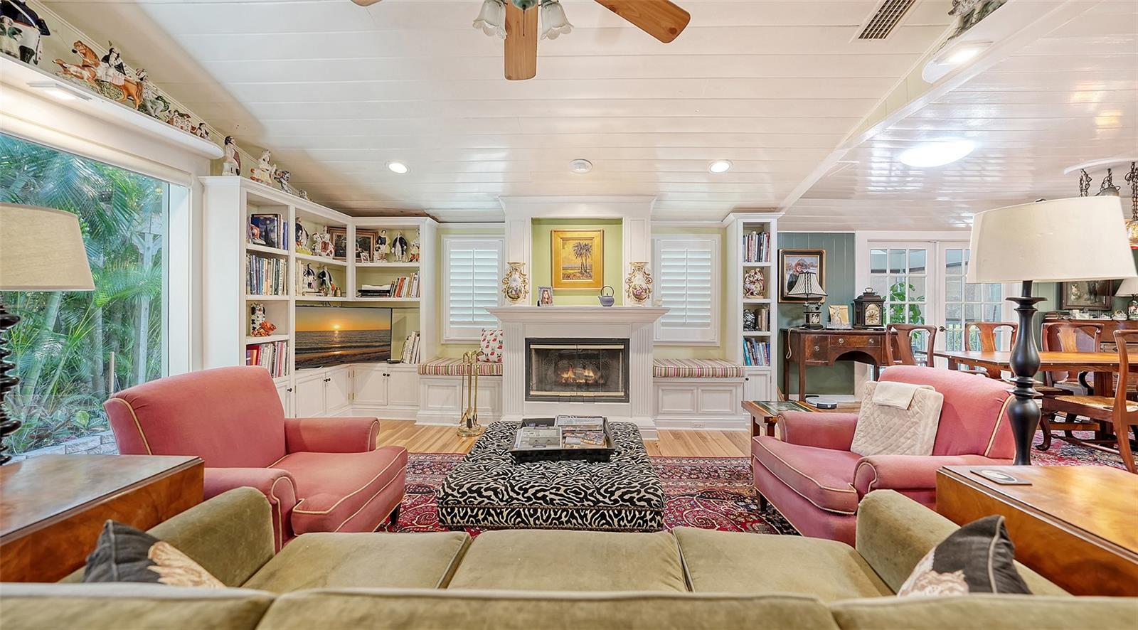 POINSETTIA PARK 2 - Residential