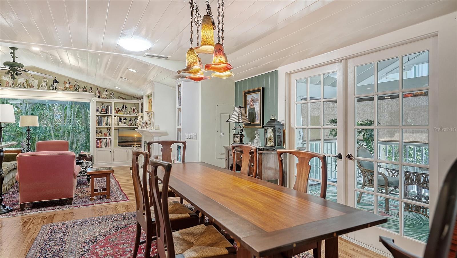 POINSETTIA PARK 2 - Residential