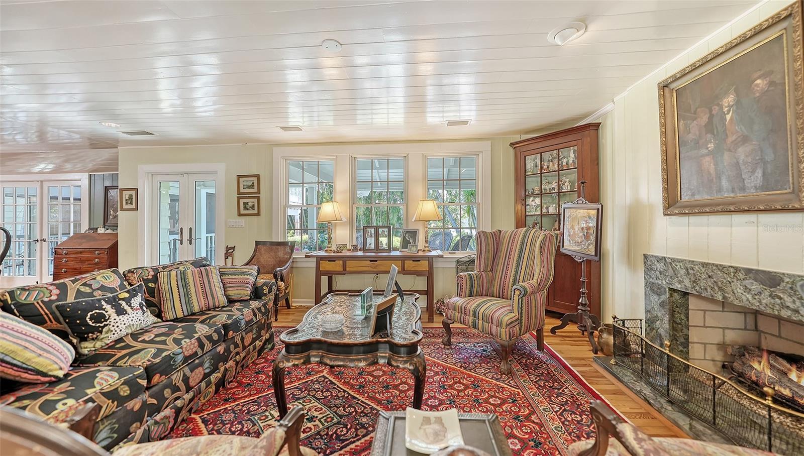 POINSETTIA PARK 2 - Residential