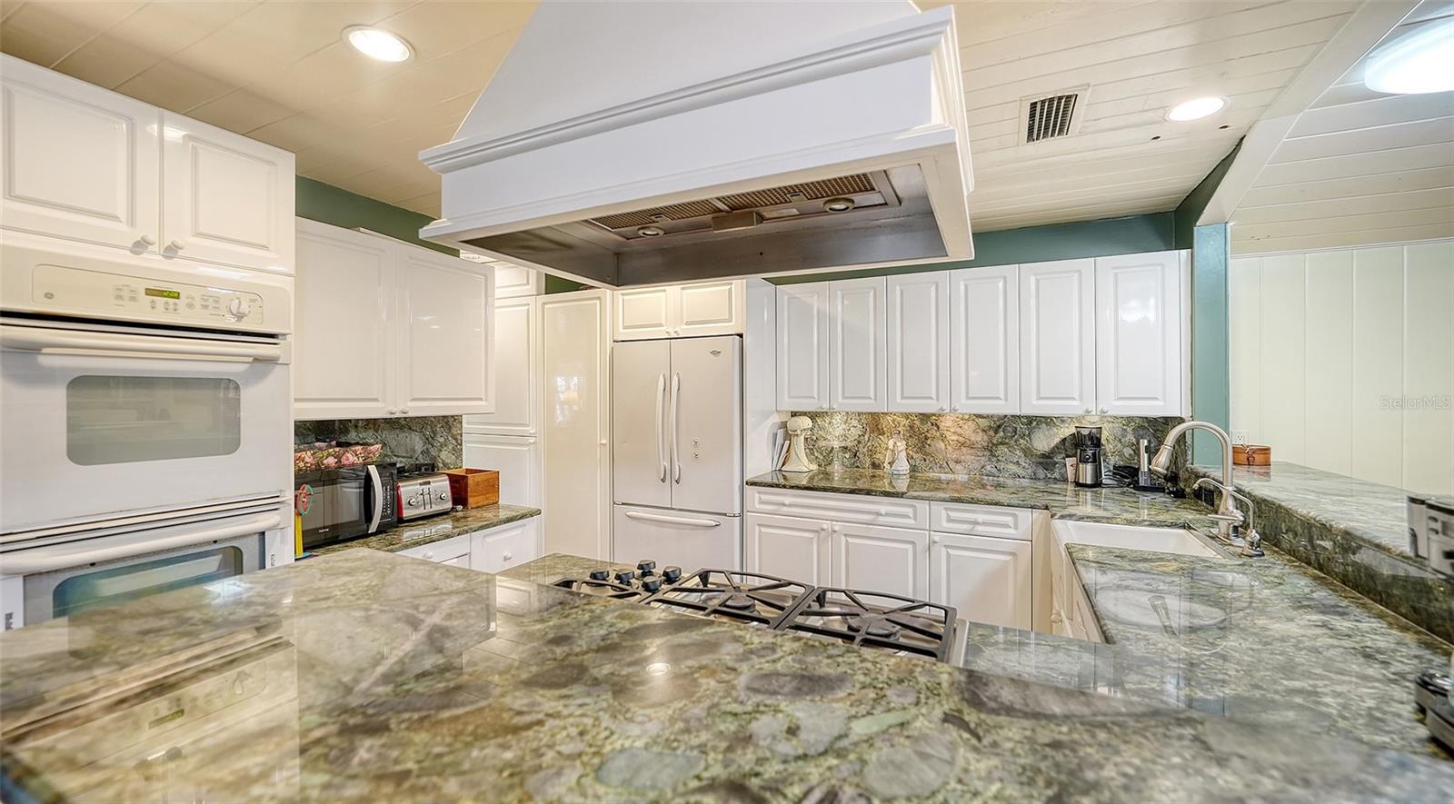 POINSETTIA PARK 2 - Residential