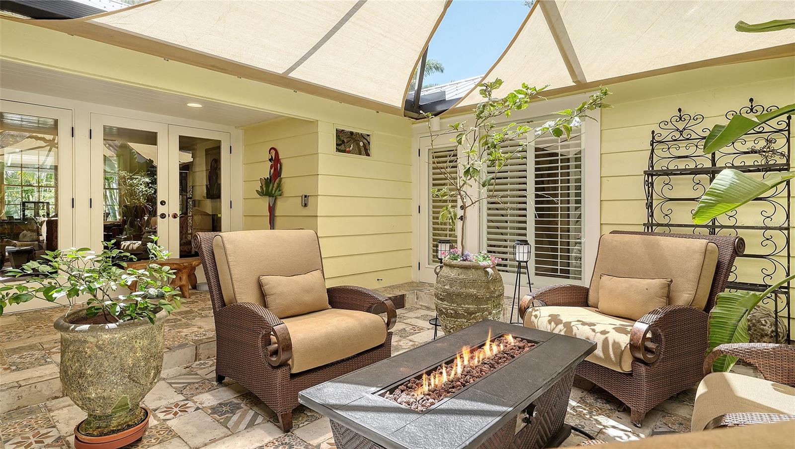 POINSETTIA PARK 2 - Residential