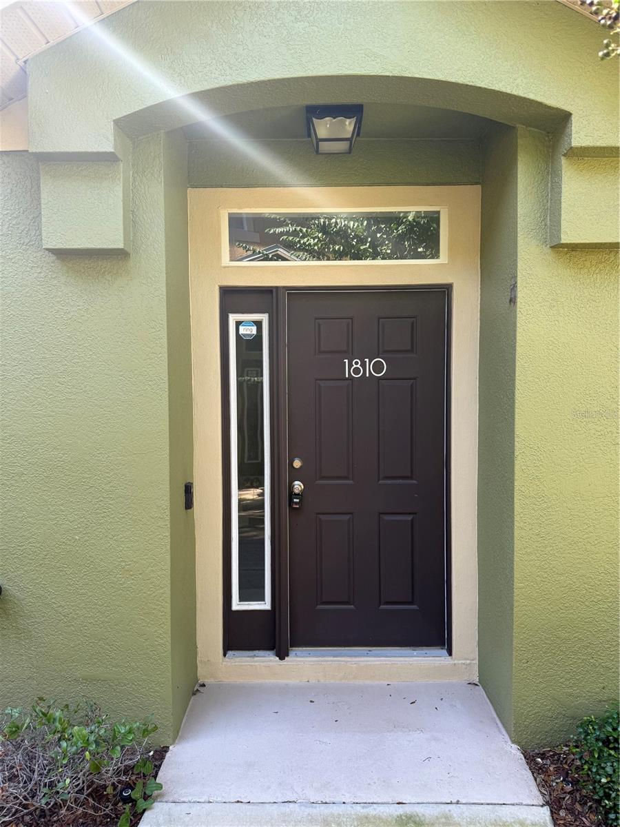 1810 PINE OAK TRAIL