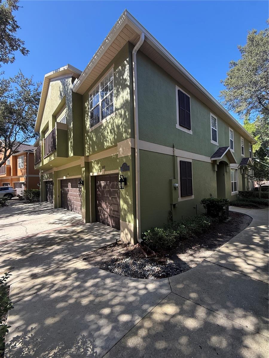 MAGNOLIA CLUB - Residential