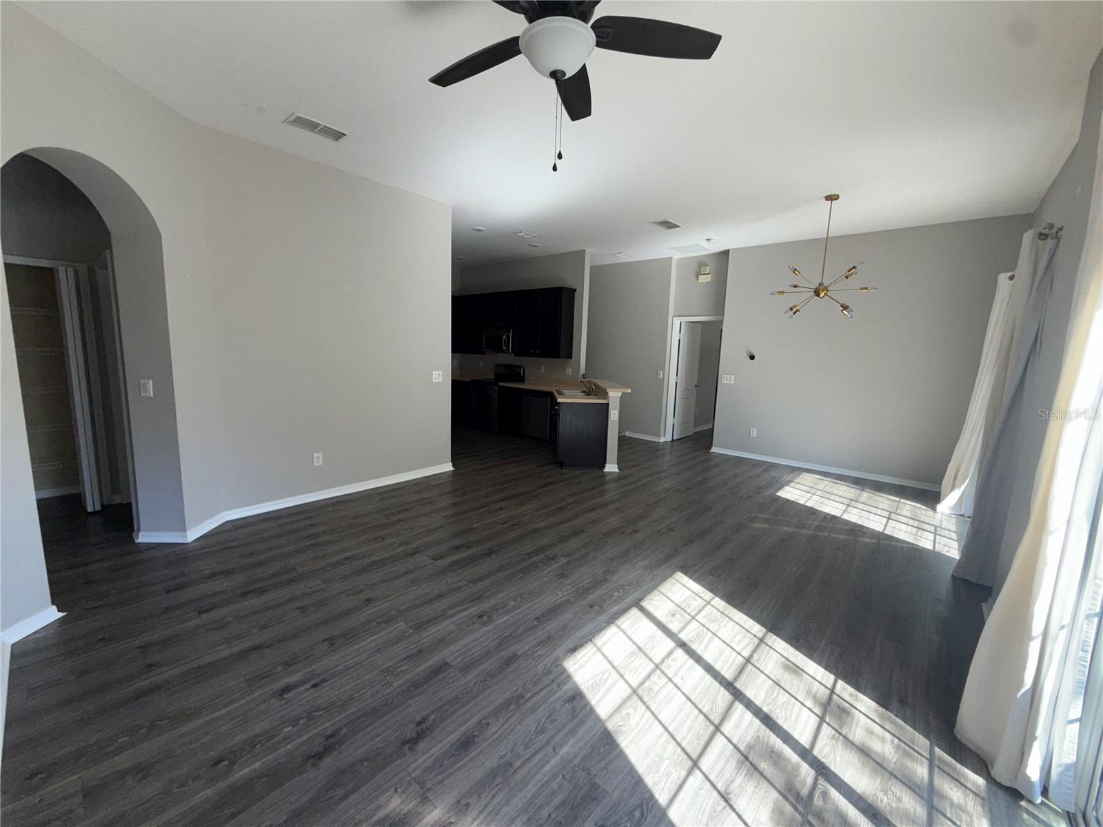 MAGNOLIA CLUB - Residential