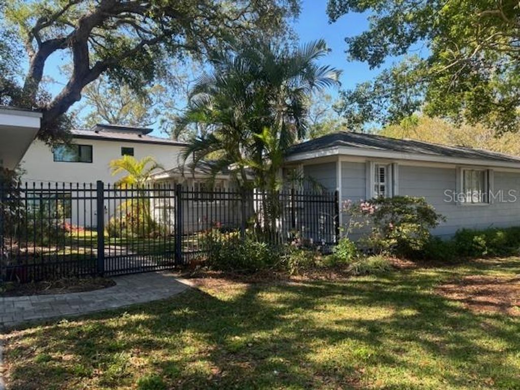 Photo of 559 Chicago Avenue, Dunedin, FL 34698 (MLS # TB8502580)