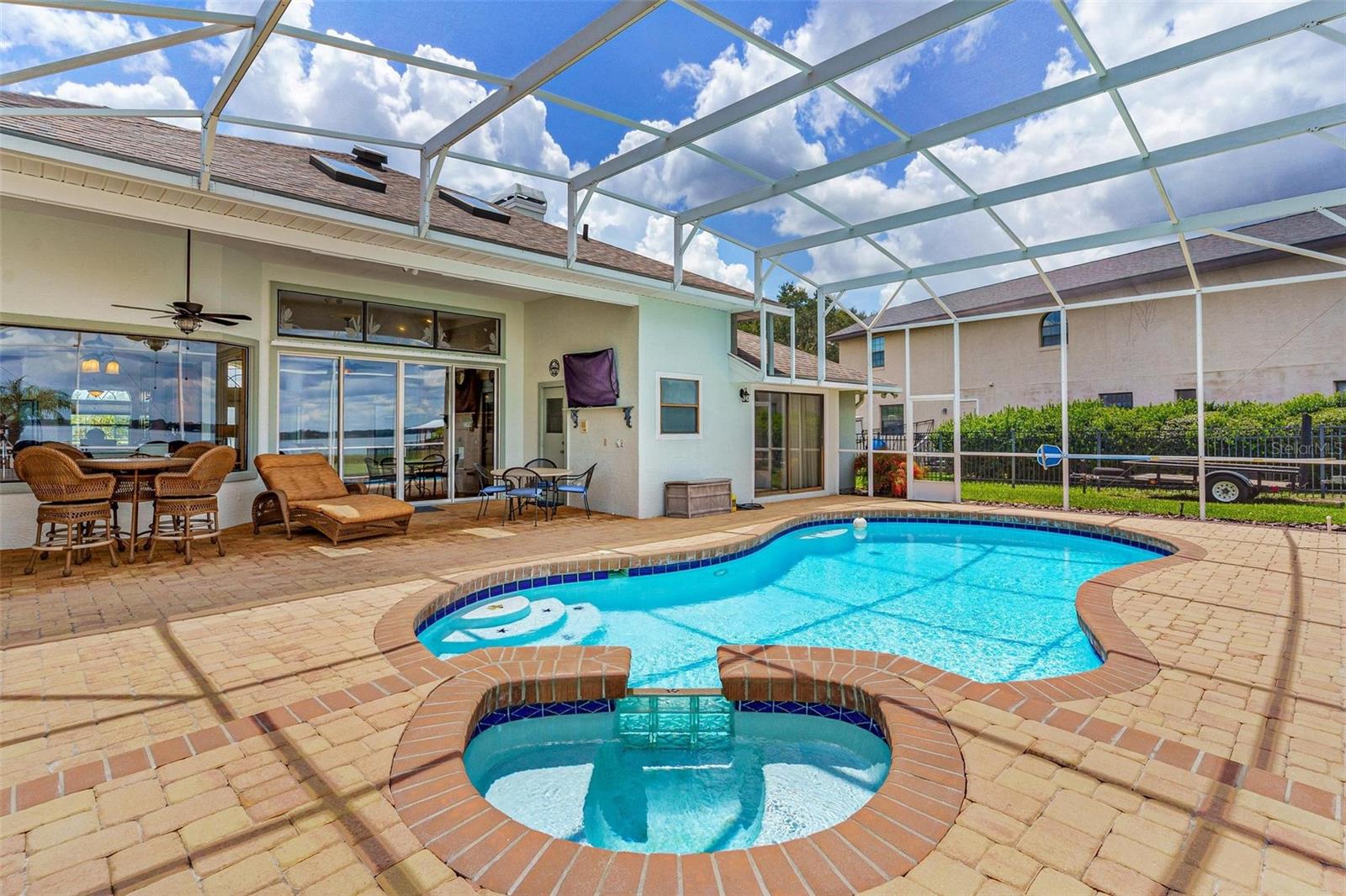 ACREAGE & UNREC - Residential