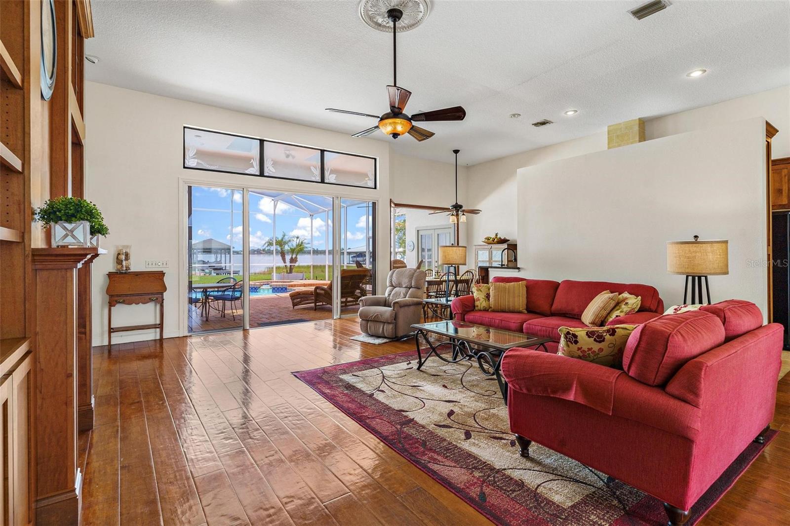 ACREAGE & UNREC - Residential